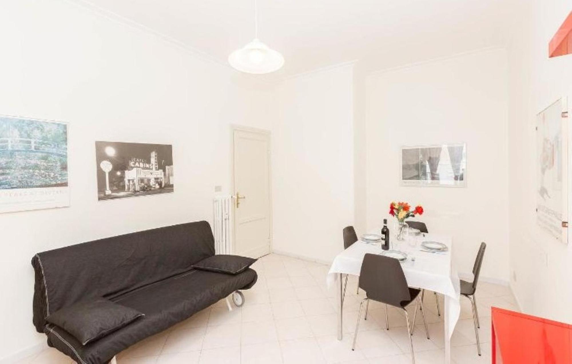 Re Di House * Rome
